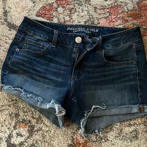 American Eagle Shortie size 8